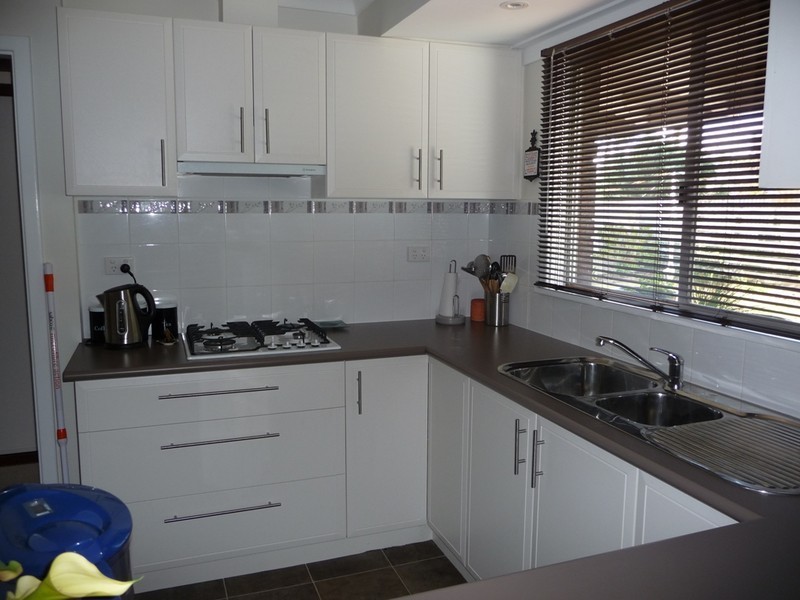 18 Wattle Crescent, Manjimup WA 6258