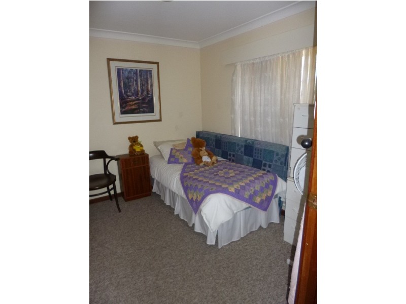 18 Wattle Crescent, Manjimup WA 6258