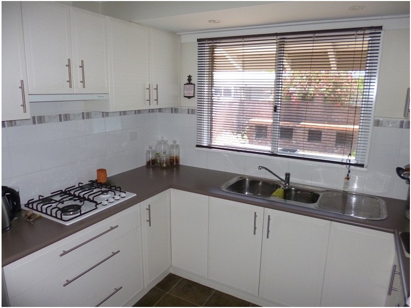 18 Wattle Crescent, Manjimup WA 6258