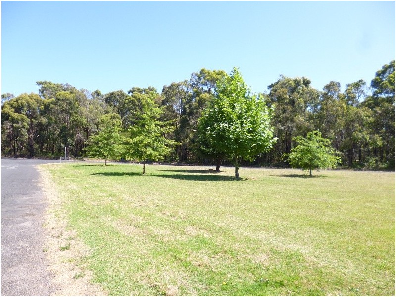 2/1 Plunkett Street, Manjimup WA 6258