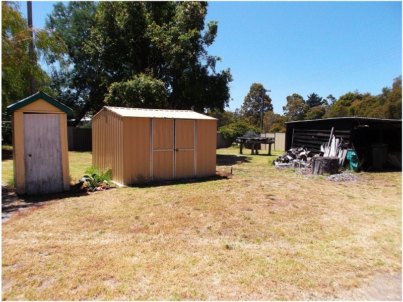 135 Banksia Street, Northcliffe WA 6262