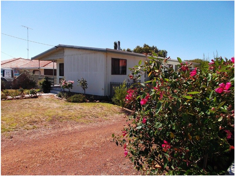 66 Pritchard Street, Manjimup WA 6258