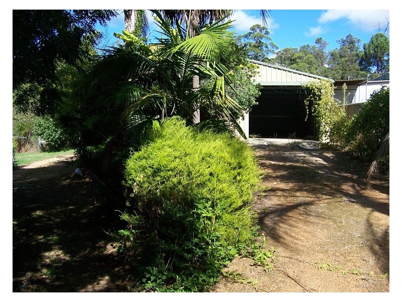16 Forestry Glen, Pemberton WA 6260