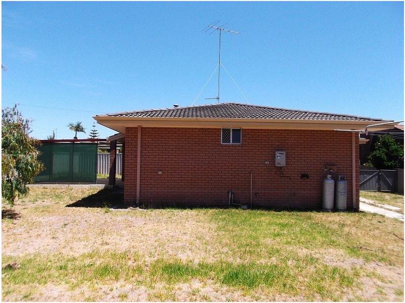 6 Needs Street, Manjimup WA 6258