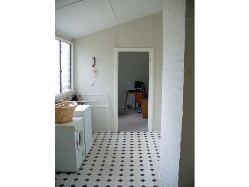 10 Bath Street, Manjimup WA 6258