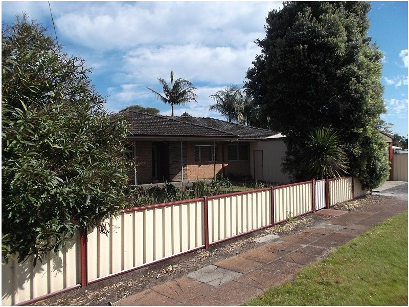 2 Rae Street, Manjimup WA 6258