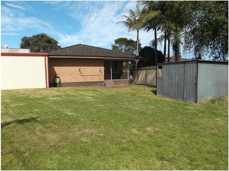 2 Rae Street, Manjimup WA 6258