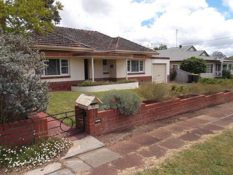 39 Arnott Street, Manjimup WA 6258