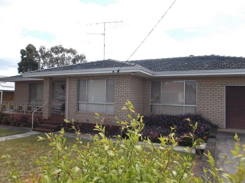 21 Robertson Street, Manjimup WA 6258