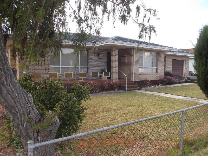 21 Robertson Street, Manjimup WA 6258