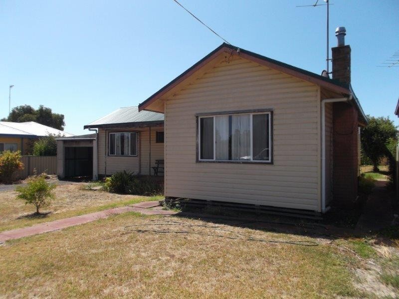 18 Springall Street, Manjimup WA 6258