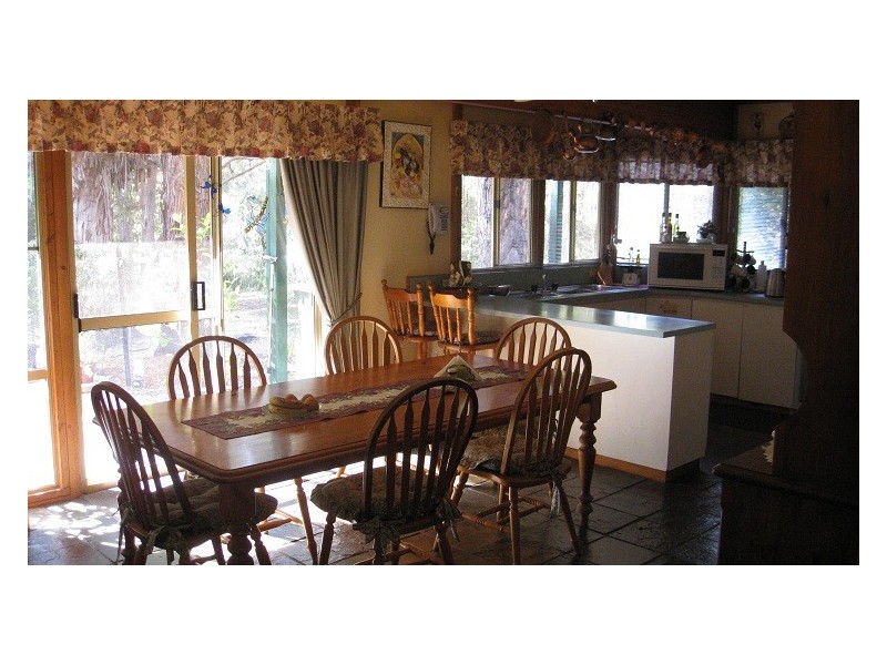 25 Karri Lane, Quinninup WA 6258