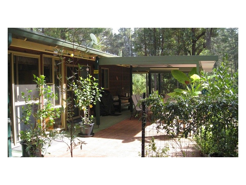 25 Karri Lane, Quinninup WA 6258