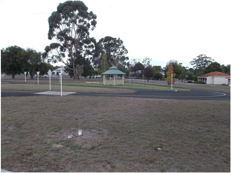 2 Arnott Street, Manjimup WA 6258