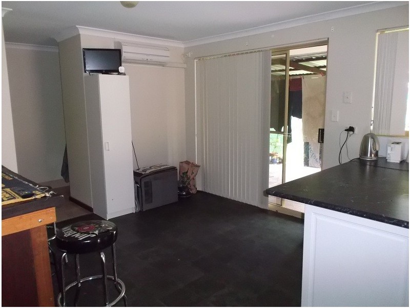 21 Ironbark Street, Manjimup WA 6258