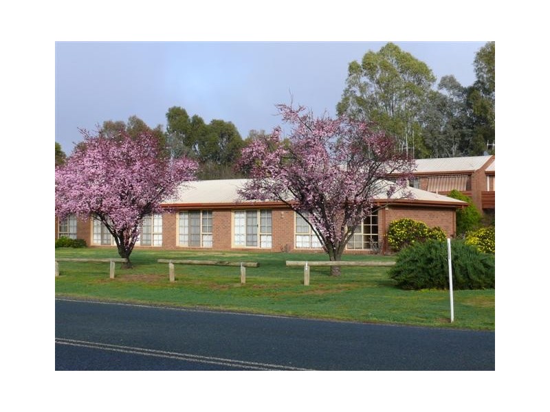 Unit 10/1 Mayfield Crt, Moama NSW 2731