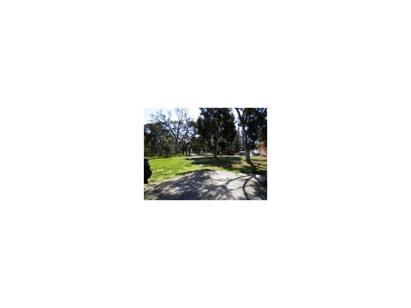 15-17  Lawford Street, Barmah VIC 3639
