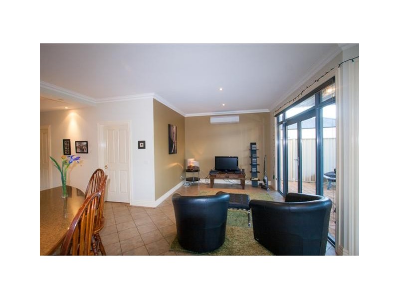 37 Kingfisher Dr West, Moama NSW 2731