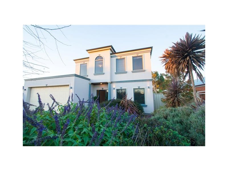 37 Kingfisher Dr West, Moama NSW 2731