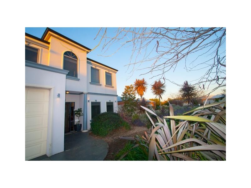 37 Kingfisher Dr West, Moama NSW 2731