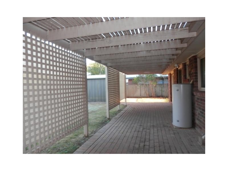 2 Illuka Ave, Moama NSW 2731