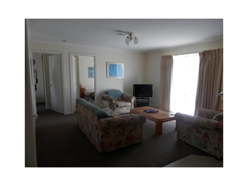 8/40 Regent, Moama NSW 2731