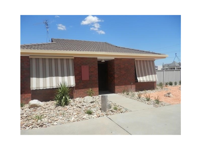 1/118 Sturt, Echuca VIC 3564