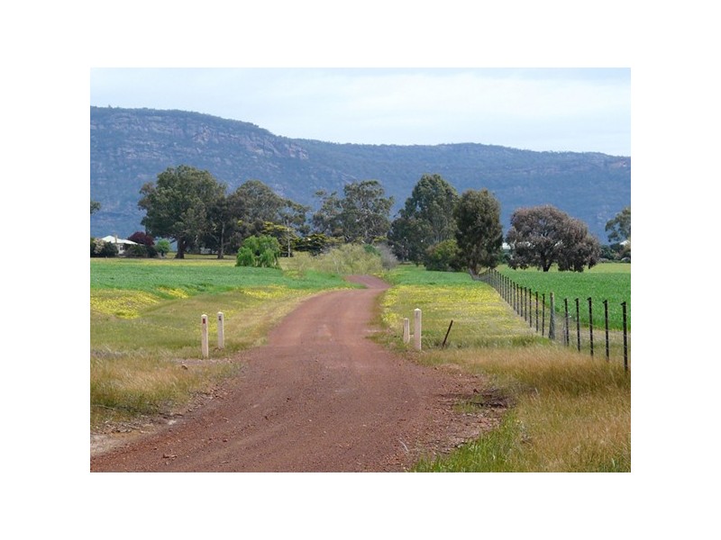 153 Greenhole Road, Stawell VIC 3380