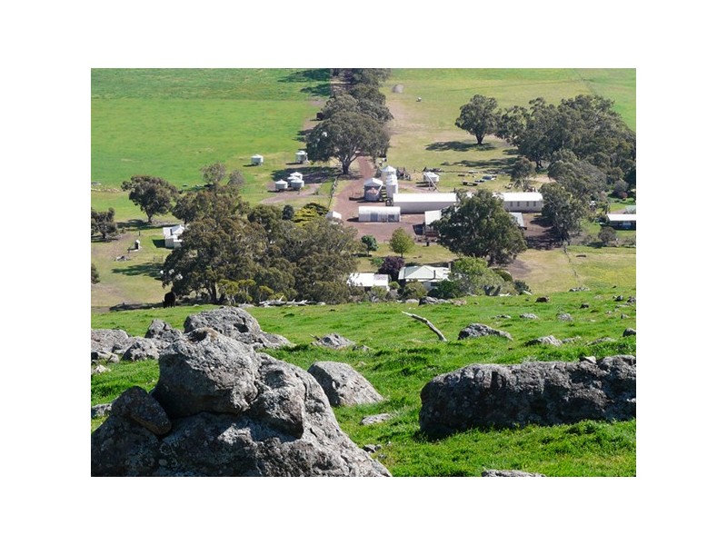 153 Greenhole Road, Stawell VIC 3380