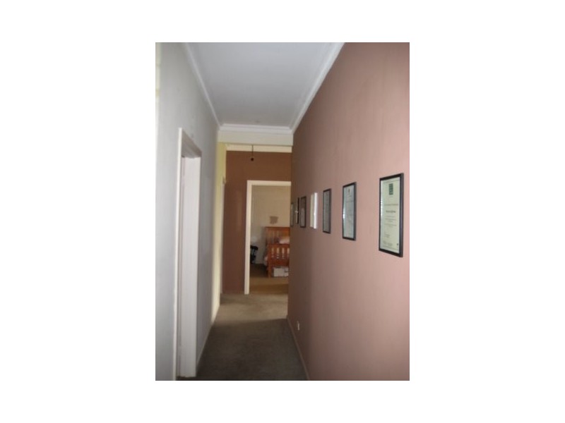 141 Elizabeth St, Edenhope VIC 3318