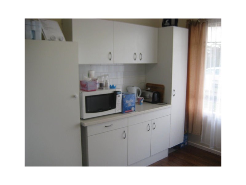 141 Elizabeth St, Edenhope VIC 3318