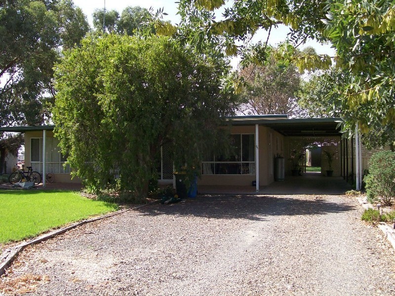 97 HOWE STREET, Finley NSW 2713