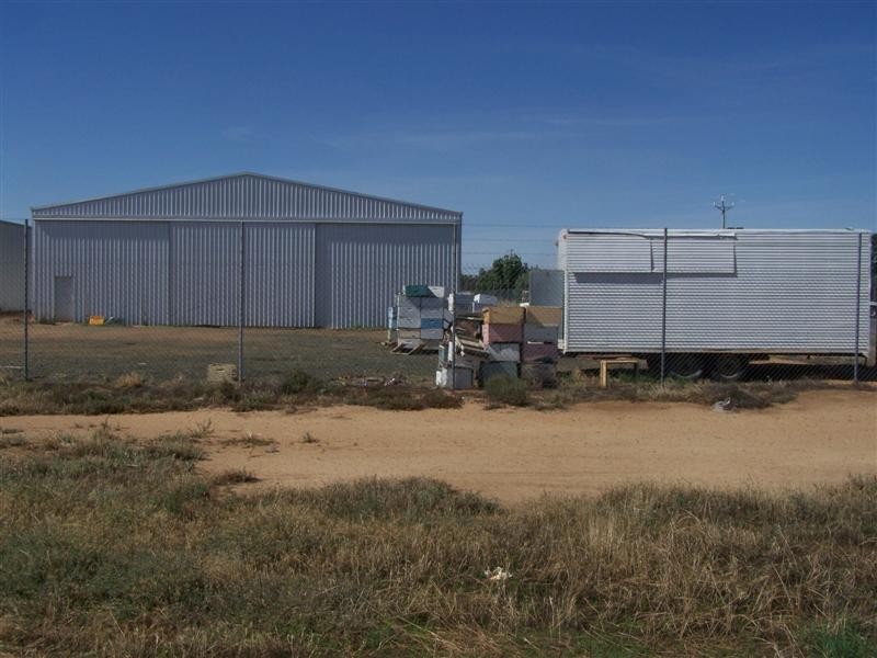 477 Murray, Hay NSW 2711