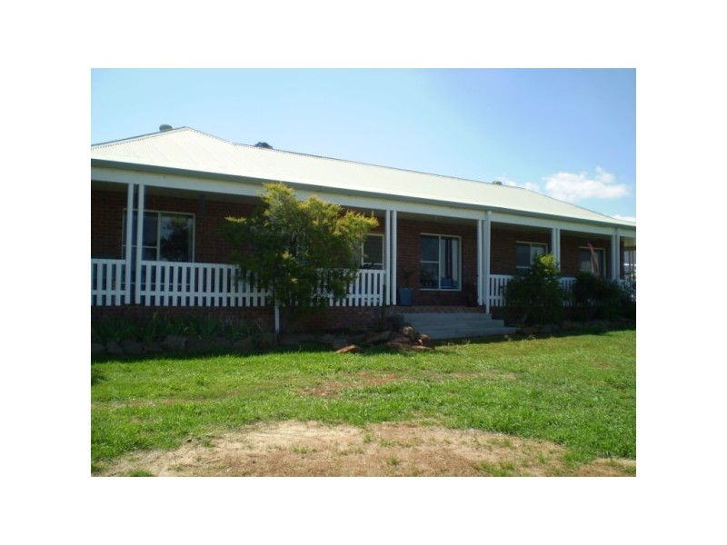 1 Chisholm Street, Tumbarumba NSW 2653