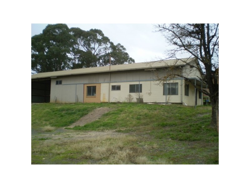 5 Kent Street, Tumbarumba NSW 2653