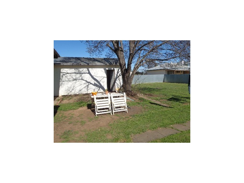 75 Tocumwal Street, Finley NSW 2713