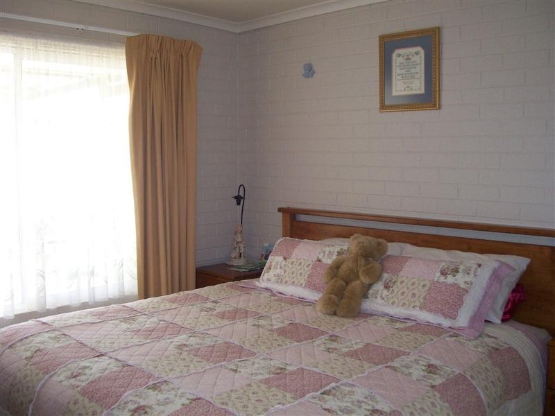 75 Finley St, Finley NSW 2713