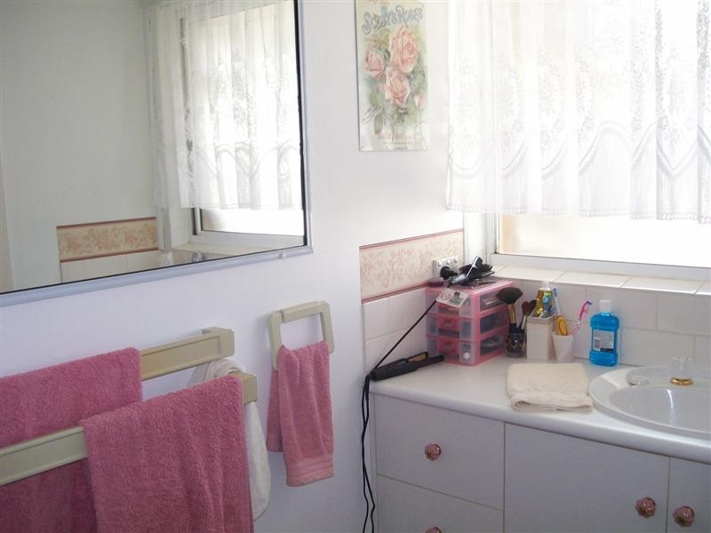 75 Finley St, Finley NSW 2713