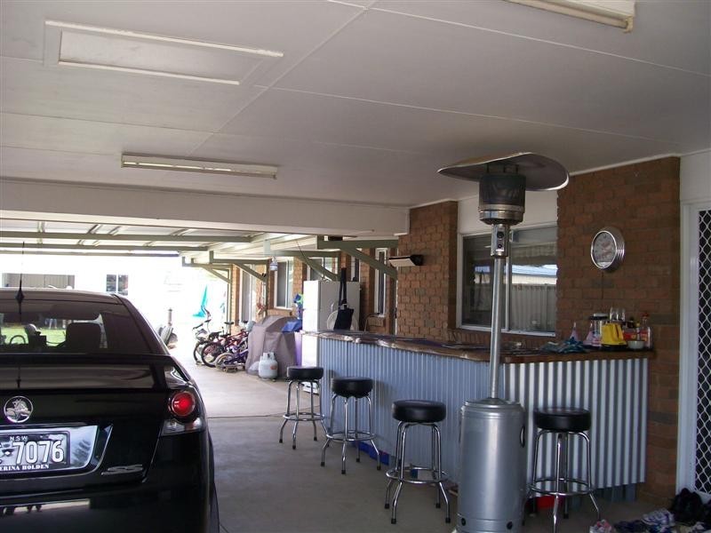 75 Finley St, Finley NSW 2713