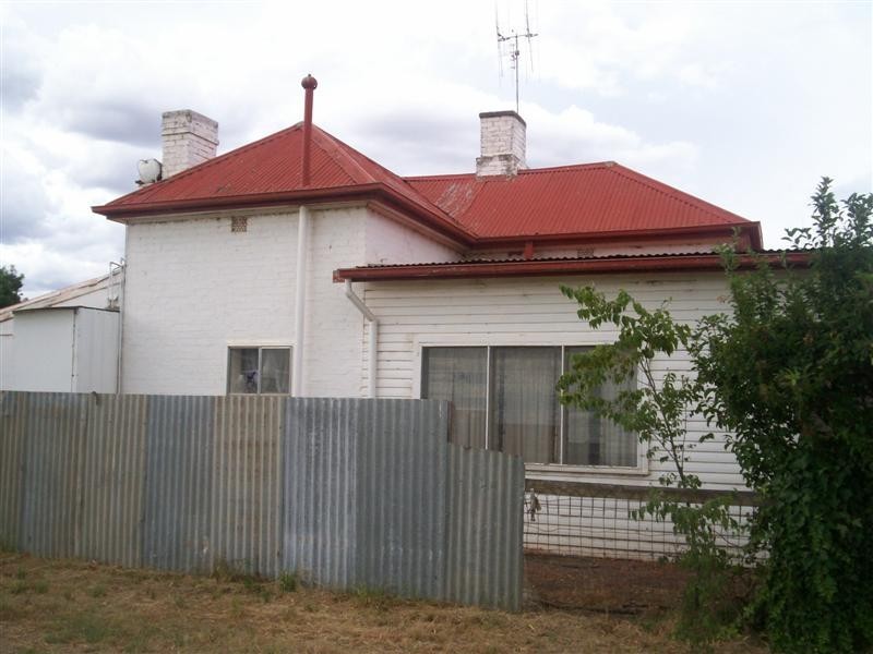 21 DRUMMOND ST, Berrigan NSW 2712