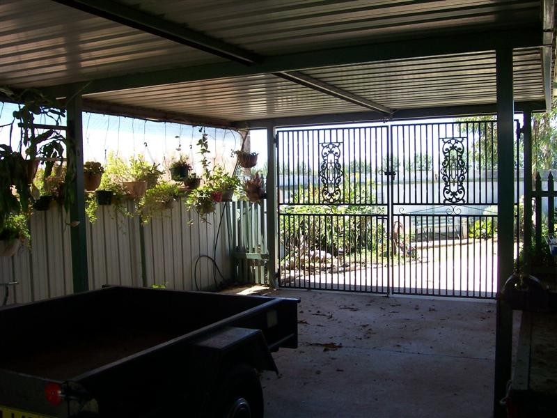 25 WILLIAM ST, Finley NSW 2713