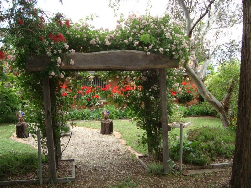 2 Forbes Street, Murrabit VIC 3579