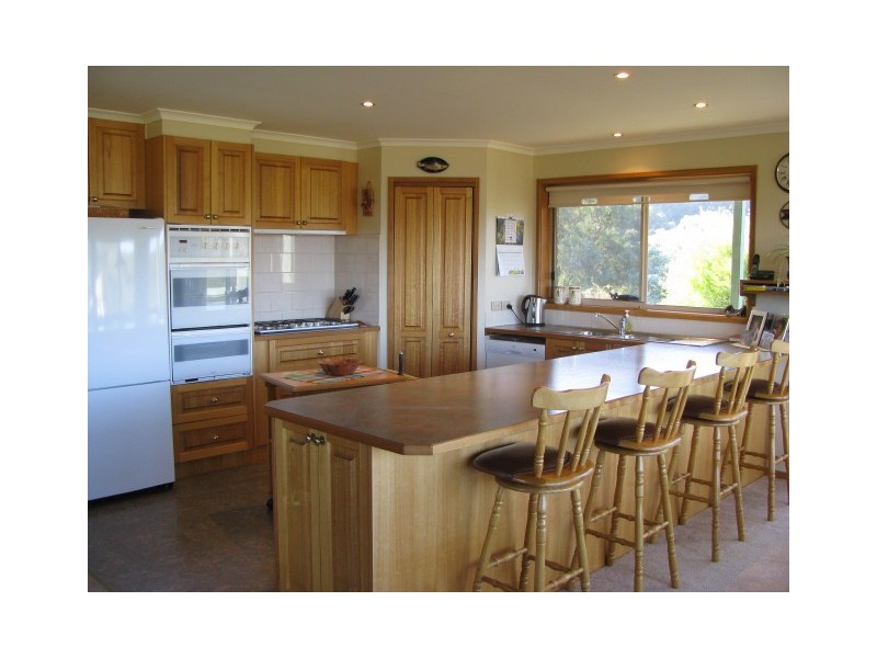 55 Joe Taylor Rise, Eildon VIC 3713