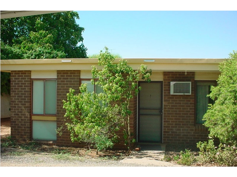 5/33 Murray St, Kerang VIC 3579