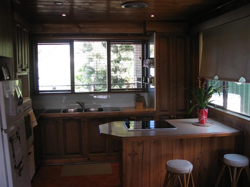 15 Hillside Ave, Eildon VIC 3713