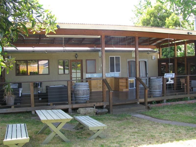 15 Hillside Ave, Eildon VIC 3713