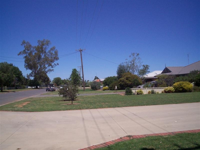 Finley NSW 2713
