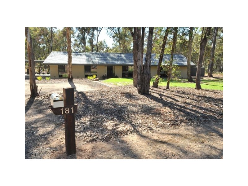 181 Binks Road, Strathfieldsaye VIC 3551