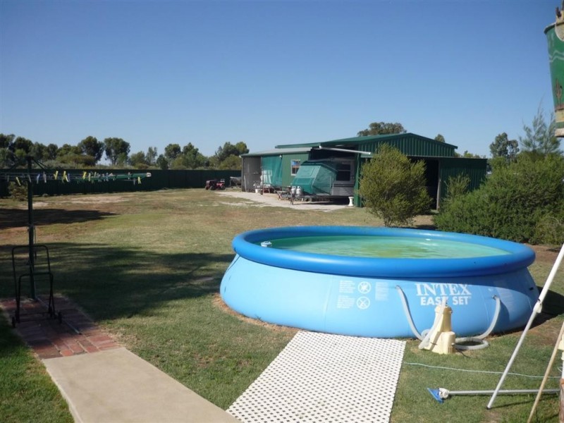 14 Hawken Street, Leitchville VIC 3567