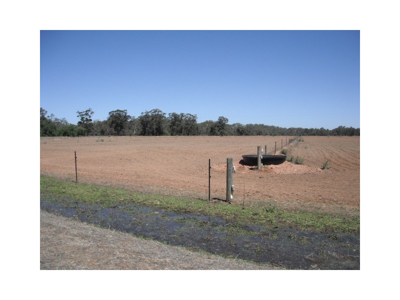 6976 Northern Highway, Rochester VIC 3561